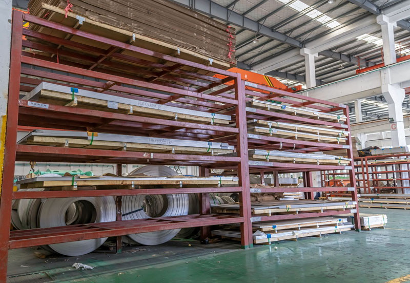 304不銹鋼板材加工裝飾線(xiàn)條的鑄造分類(lèi) 304不銹鋼板材加工裝飾線(xiàn)條的鑄造分類(lèi)